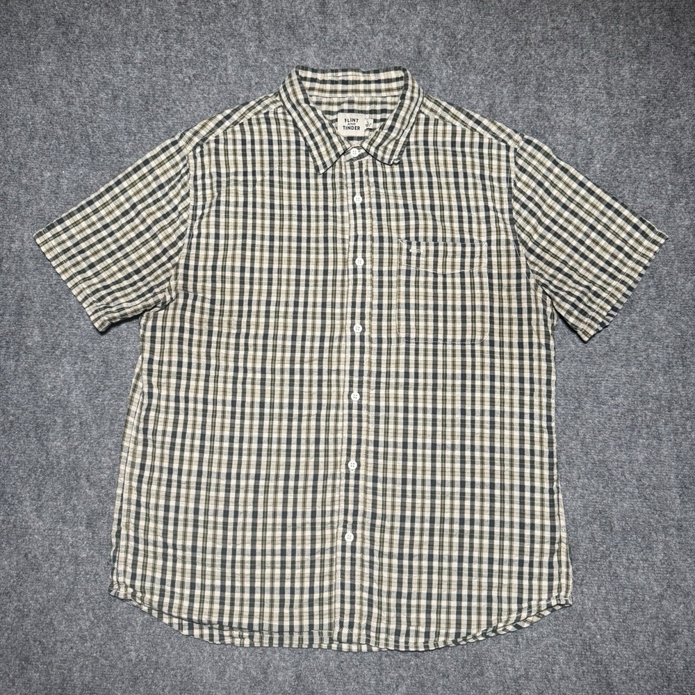 Flint and Tinder Classic Fit Seersucker Plaid Short Sleeve Button Up Shirt Men L